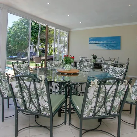 The Sandringham Bed & Breakfast And Self-Catering-2